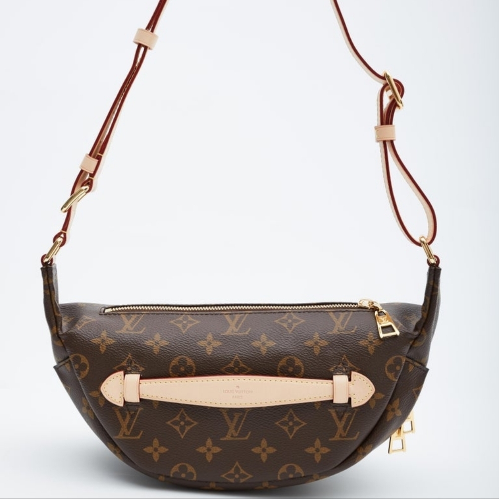 RARE! LIKE NEW! Louis Vuitton Monogram Bumbag FANNY PACK WAIST BELT BAG - Picture 8 of 17